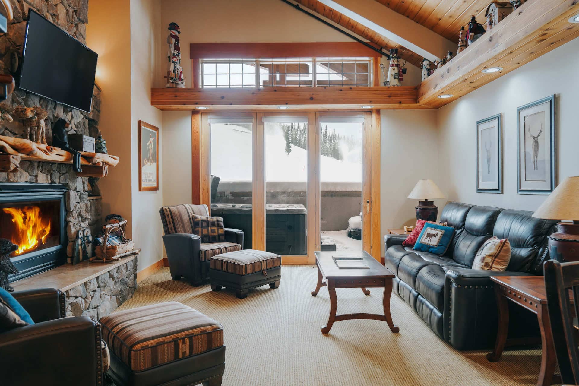 Snowcrest Lodge 8514 Living Room | Big Sky Resort
