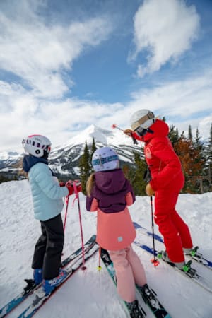 Ski group with an instructor